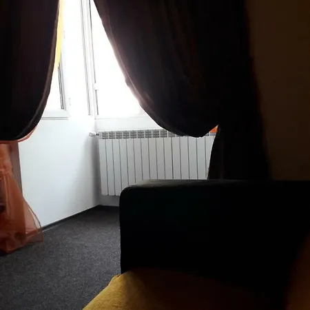 Universitate Square Stylish Studio * Bukarest